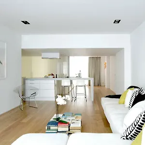 Minimalistic In Premium Location Apartamento